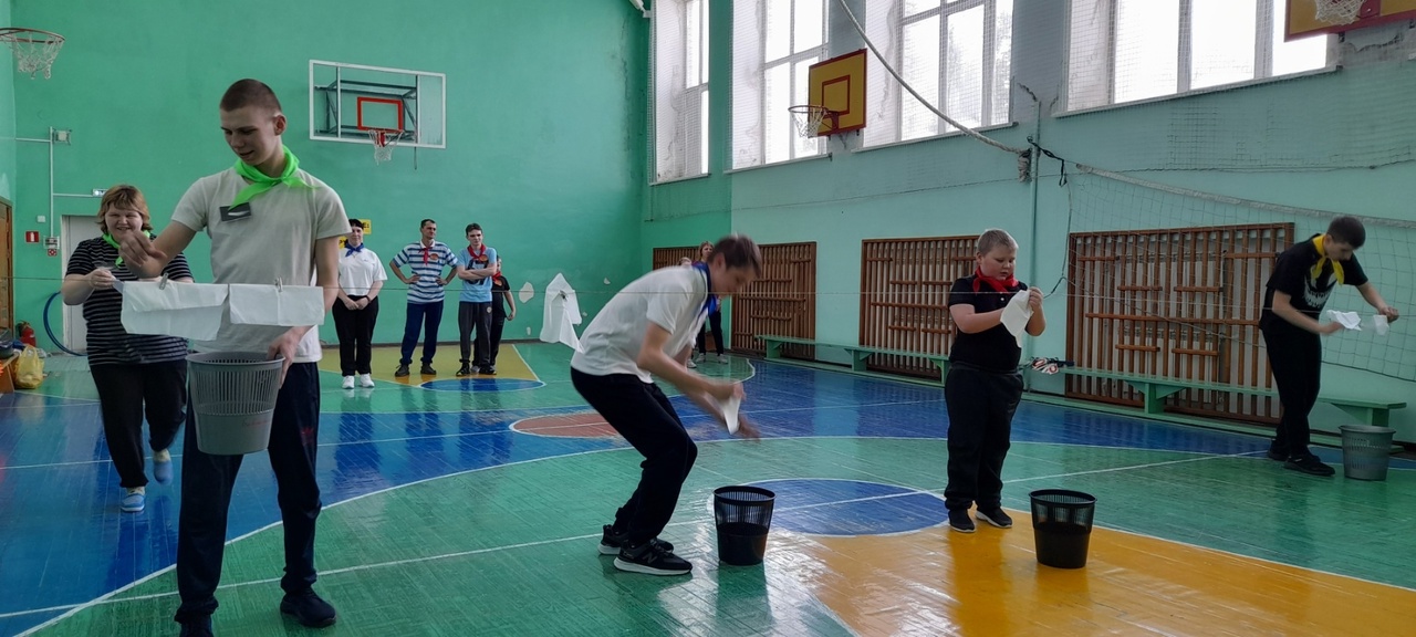 Конкурс спортивная семья в школу